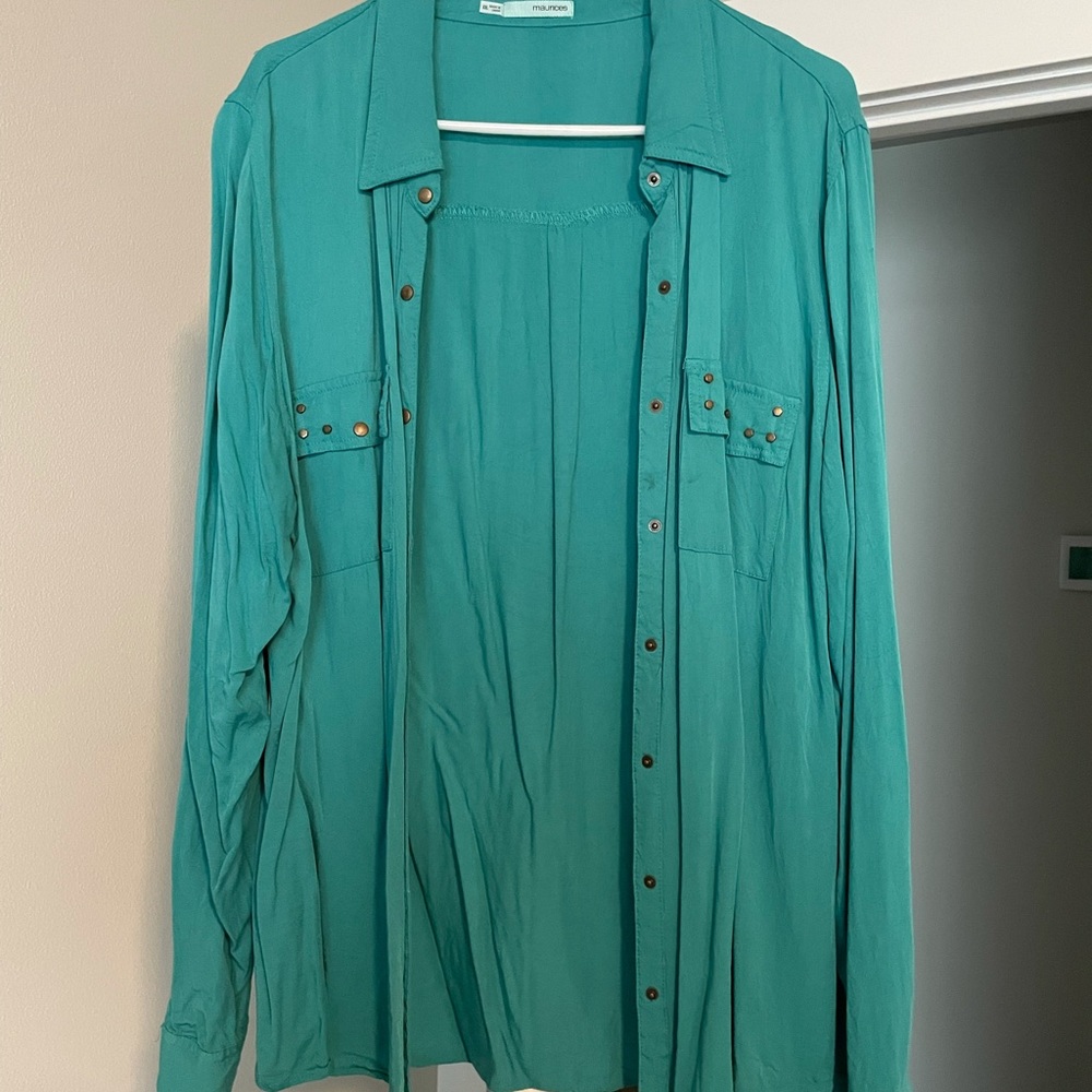 Maurices button up blouse.